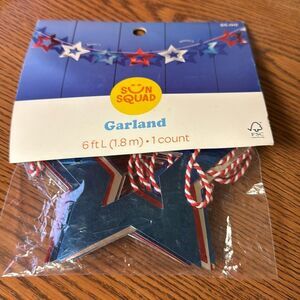 NWT garland Star red blue silver
